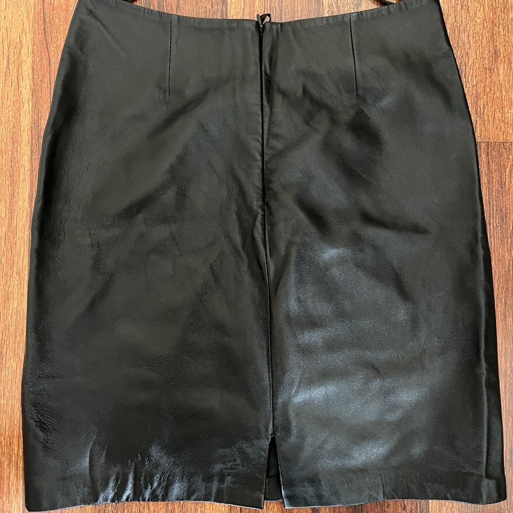Black Leather Skirt, Size 4, Australian designer Jane Lamerton